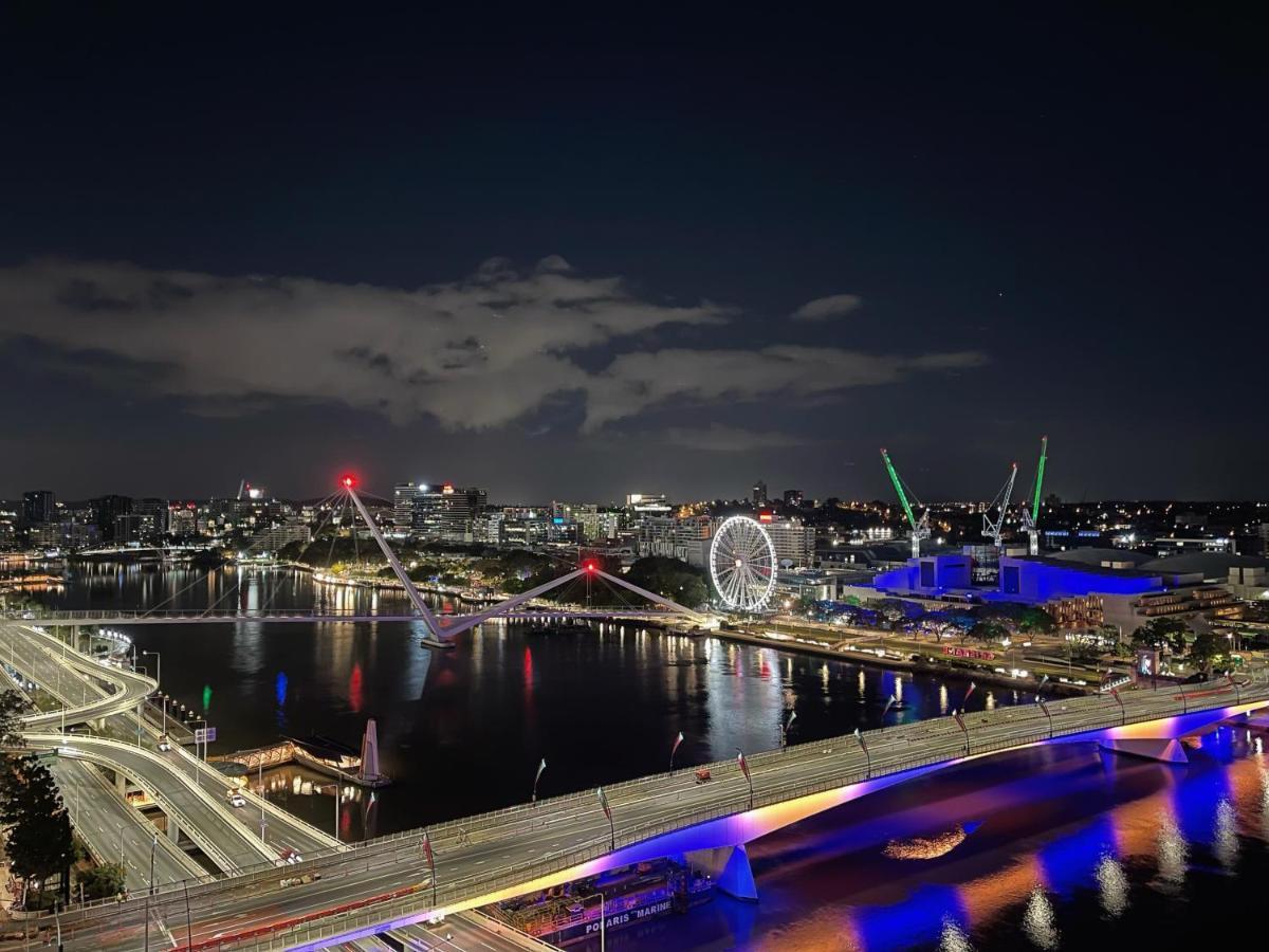 Eyes On The Fireworks Lux Riverfront 2Kingbed Apt Brisbane Exterior foto